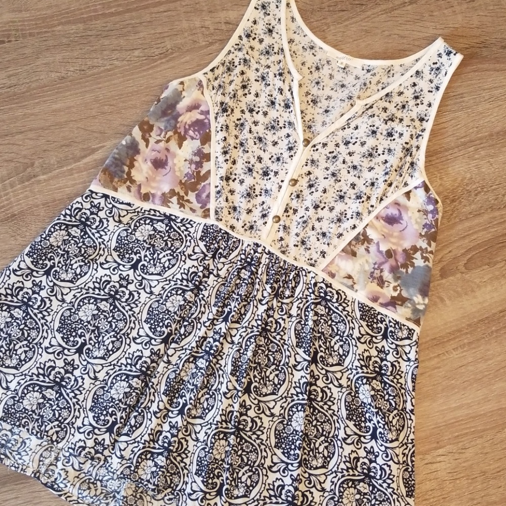 Flowy floral sleeveless top